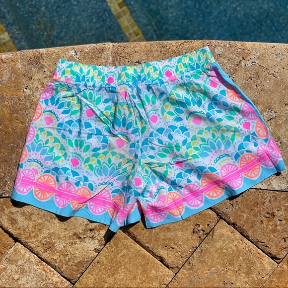 NWT! Lilly Pulitzer Katia Shorts - Picture 2 of 3